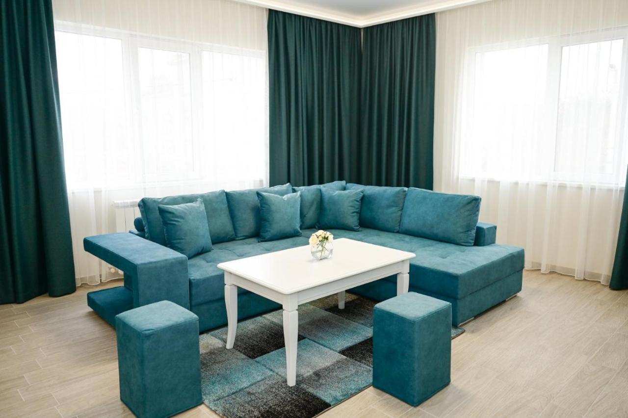 Hotel Роял Шумен Esterno foto