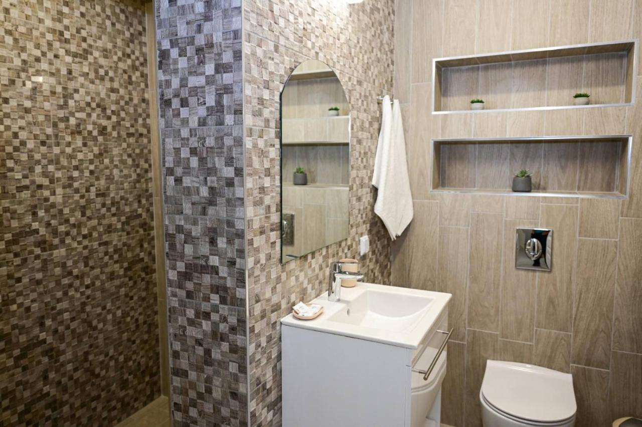 Hotel Роял Шумен Esterno foto